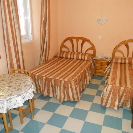 Hostal La Perla Asturiana Madrid Dış mekan fotoğraf