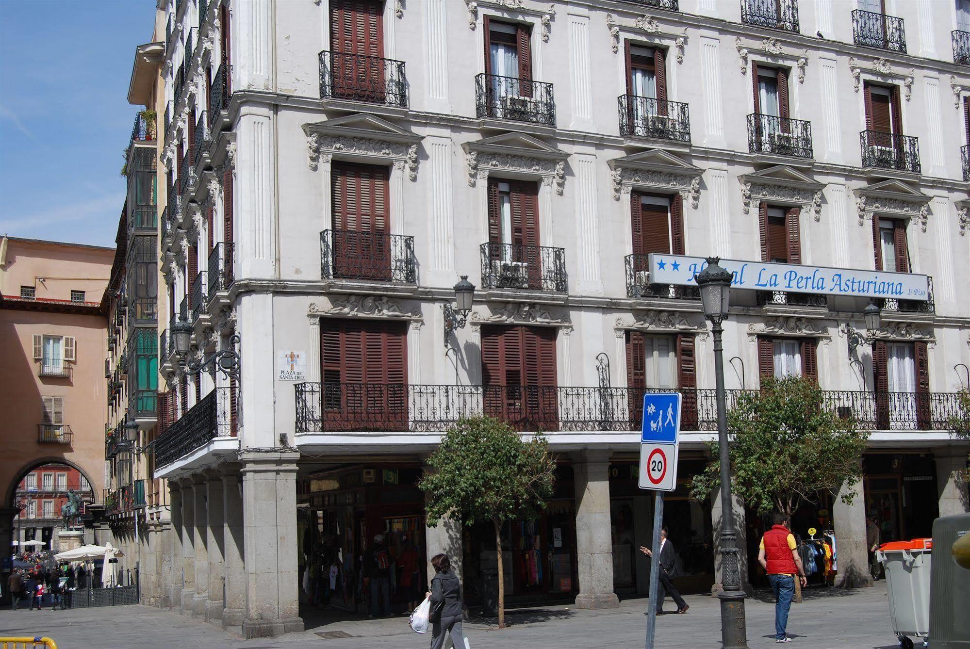 Hostal La Perla Asturiana Madrid Dış mekan fotoğraf