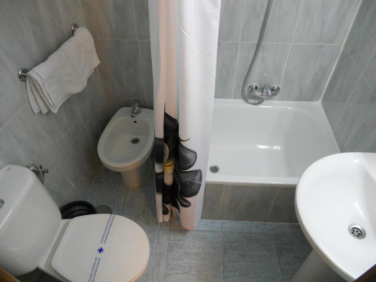 Hostal La Perla Asturiana Madrid Dış mekan fotoğraf